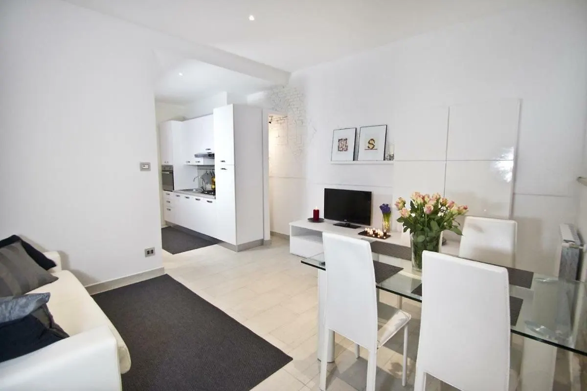 Cortiletto Apartamento Verona 0*,