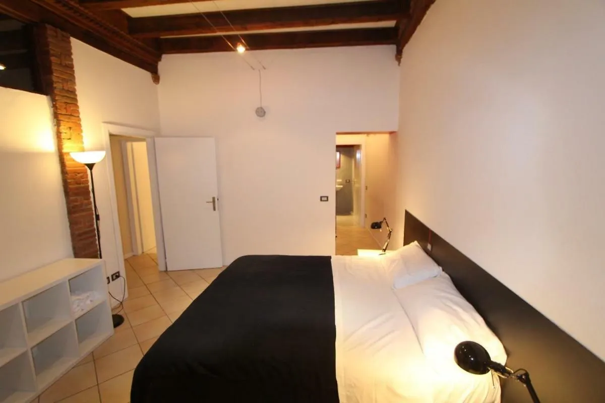 Cortiletto Apartamento Verona 0*,