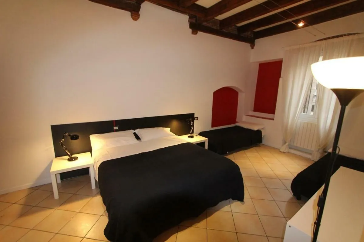 Cortiletto Apartamento Verona